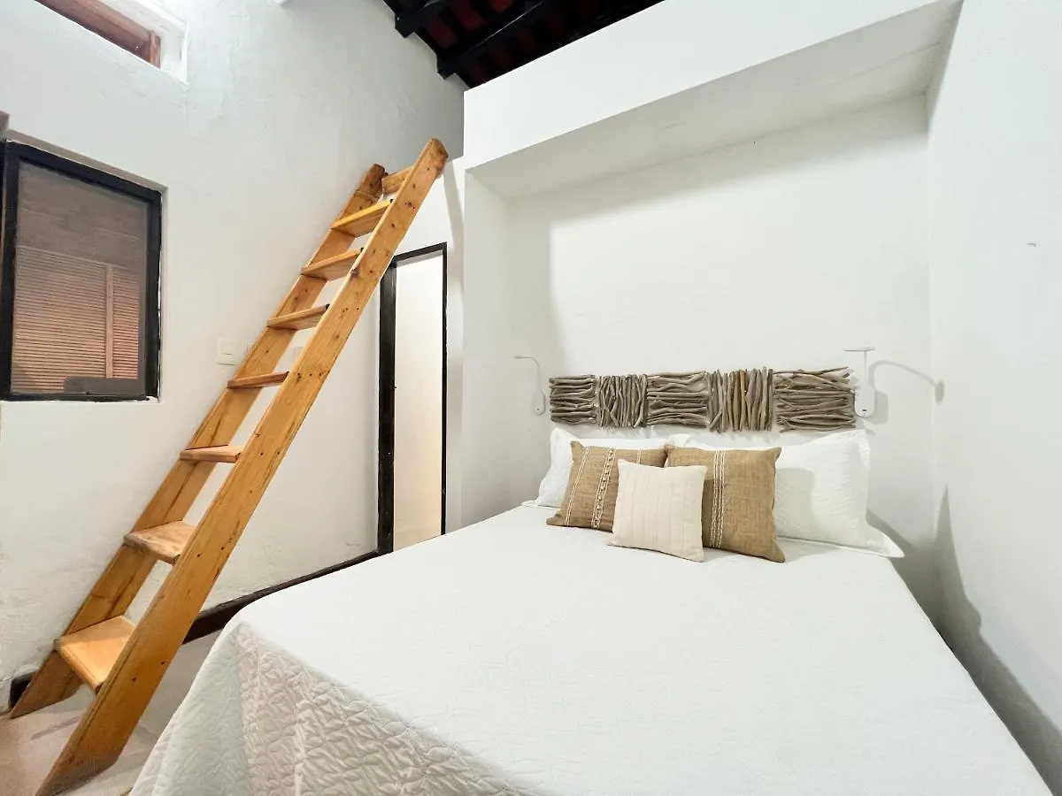 Hotel Casa Cocotte - Casa De Huespedes Santa Marta  Santa Marta (Magdalena)