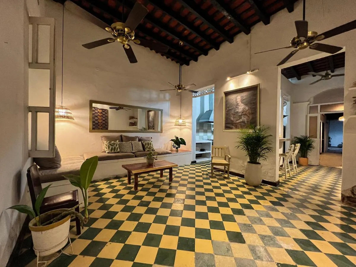 Hotel Casa Cocotte - Casa De Huespedes Santa Marta  Santa Marta (Magdalena)