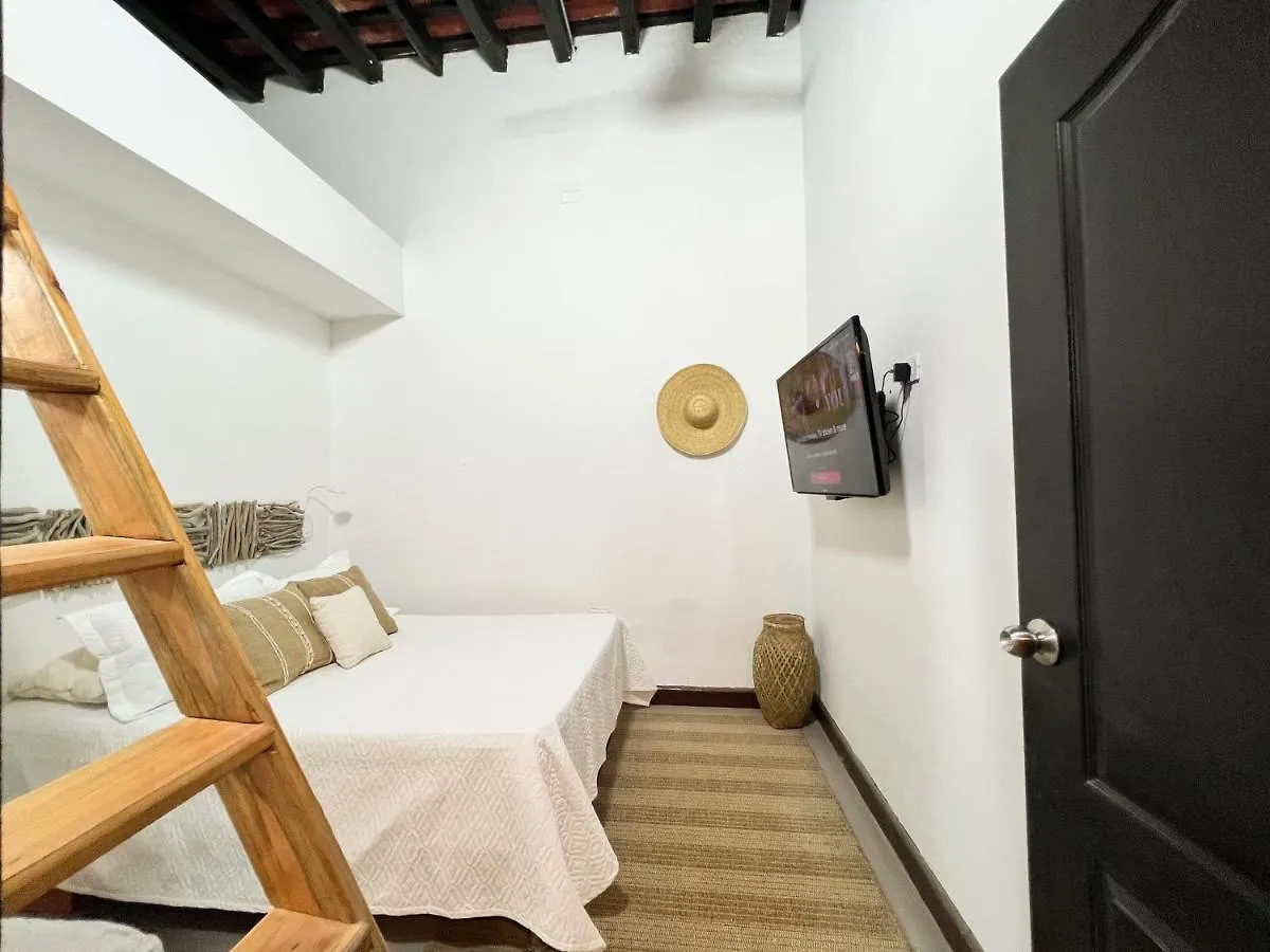 Gasthof Hotel Casa Cocotte - Casa De Huespedes Santa Marta