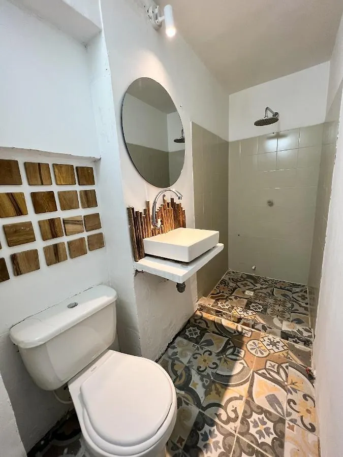 Gasthof Hotel Casa Cocotte - Casa De Huespedes Santa Marta